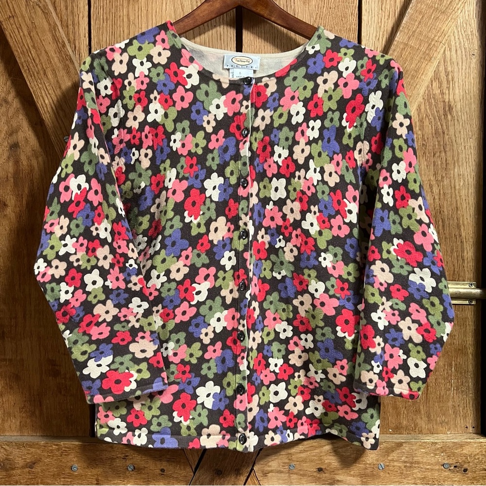 🌸Talbot's Women's Flowers Pink Lightweight Cardigan Sweater Cruise L Button Up